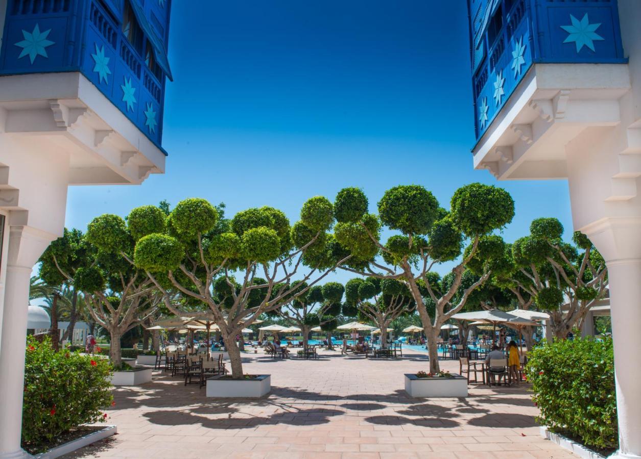 The Mirage Resort & Spa Hammamet Exterior photo The campus of the University of Split