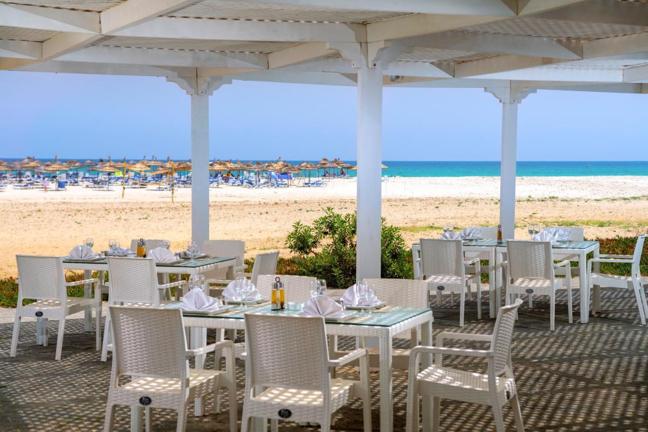 The Mirage Resort & Spa Hammamet Exterior photo Beach restaurant