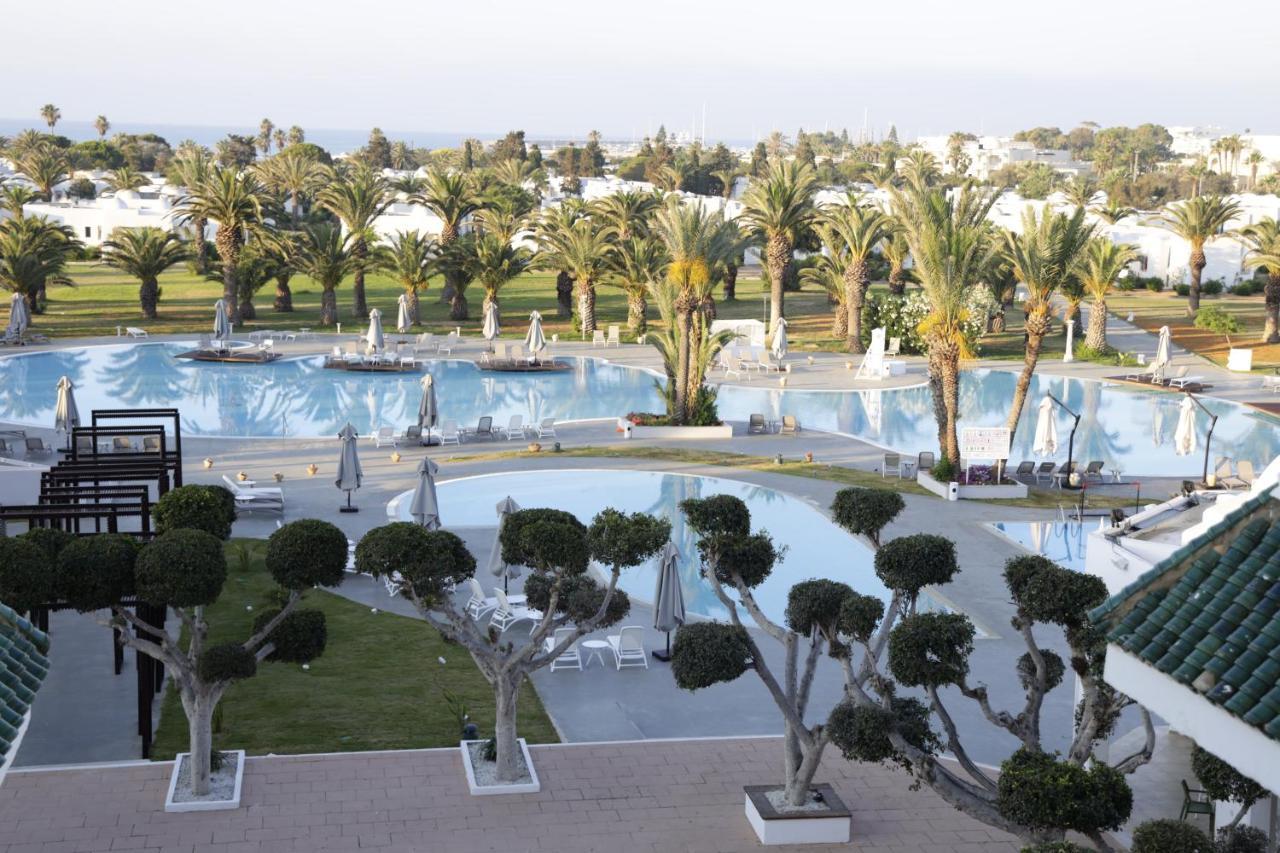 The Mirage Resort & Spa Hammamet Exterior photo A view of the resort